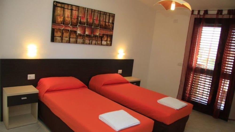 La Locanda Del Mare B&B Ла-Калетта Экстерьер фото